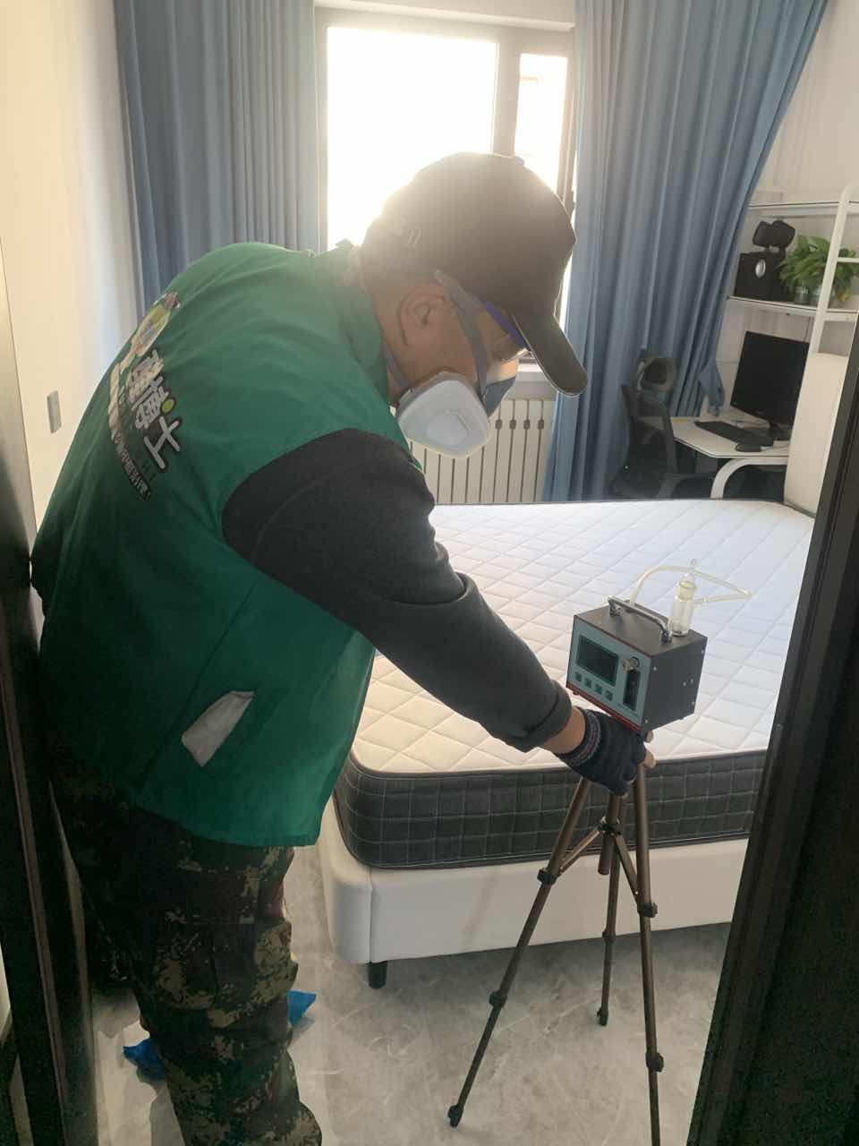 腾冲醛博士百和国际小区测甲醛 甲醛检测现场